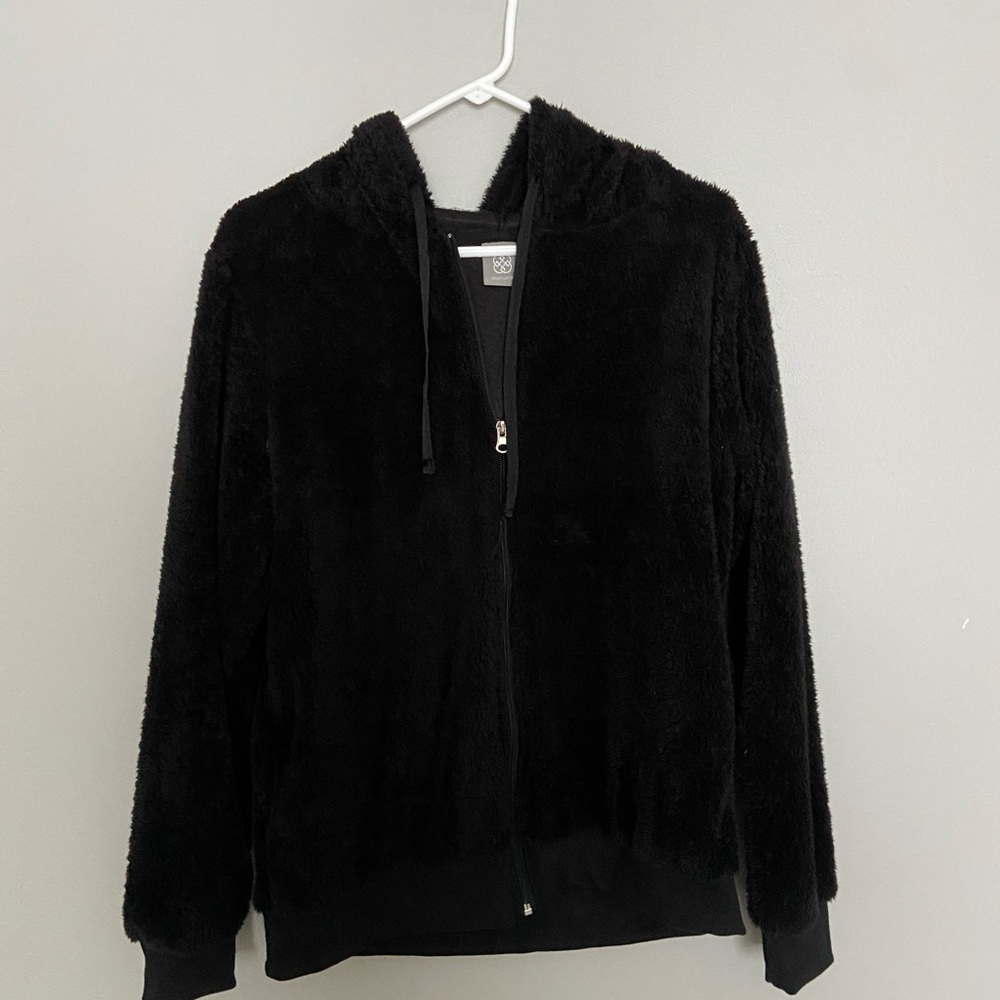 Black velvet jacket never worn - Picture 2 of 2